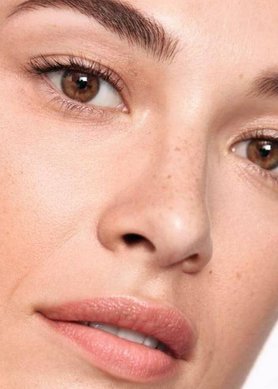 skincare-over-40-what-needs-to-change-with-stamp-desktop