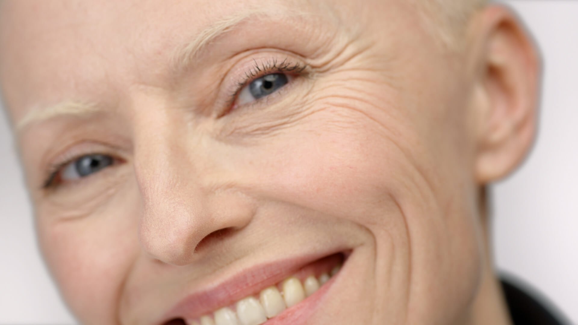 ja-forurensning-aldrer-huden-din-og-her-er-årsaken