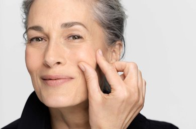 kløende-hud-tørr-hud-hvordan-endrer-huden-min-seg-i-overgangsalderen