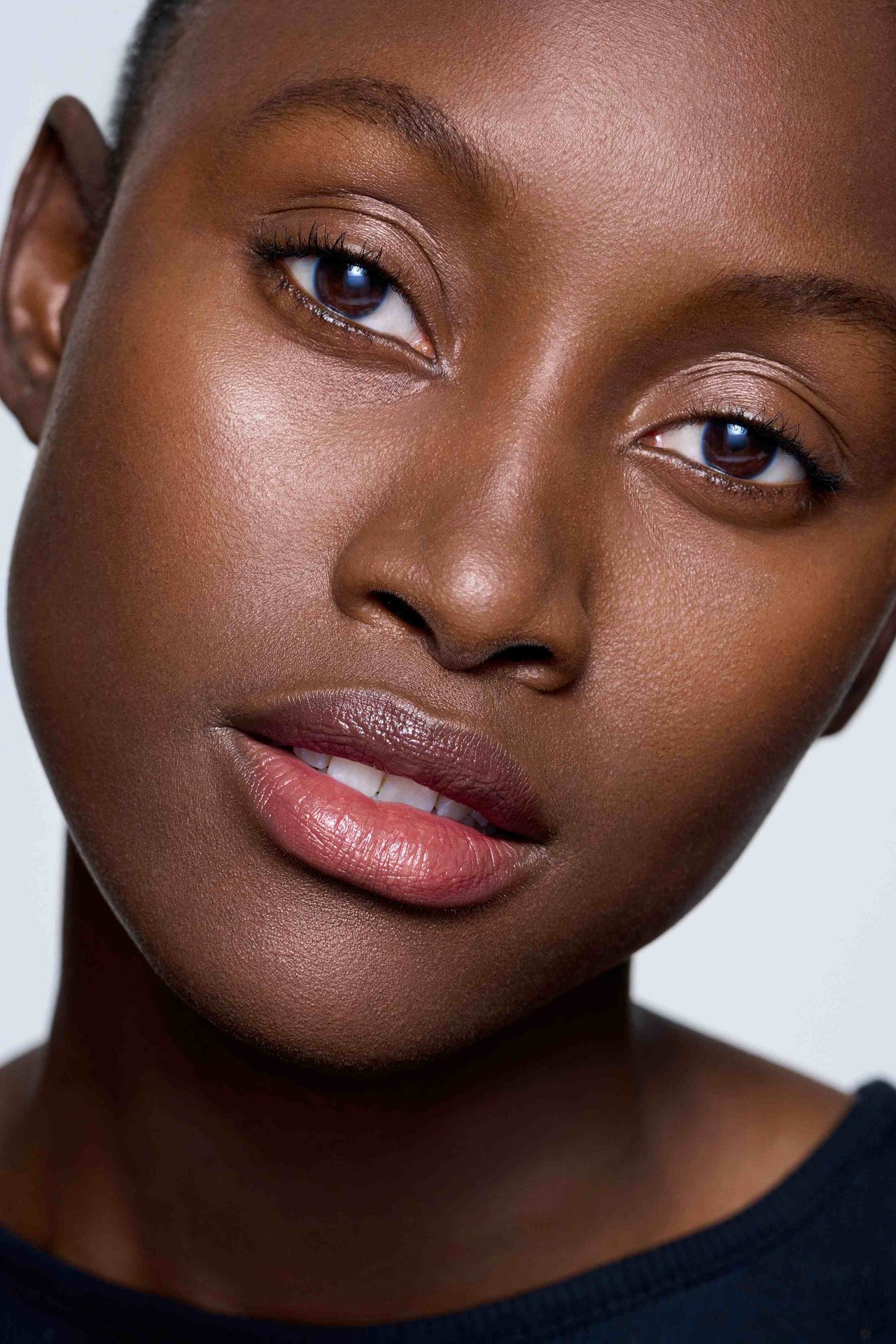 fotokjemiskluftforurensning-og-hudaldring-viktigheten-av-uv-beskyttelse