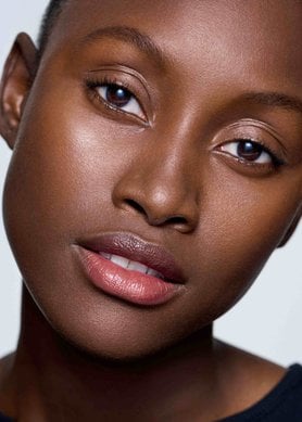 fotokjemiskluftforurensning-og-hudaldring-viktigheten-av-uv-beskyttelse